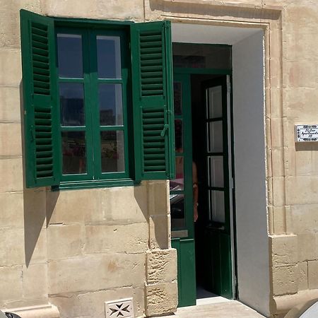 Stylish Typical Maltese Getaway Close To The Sea Sliema Exterior foto